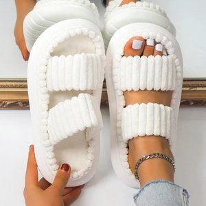 White Cozy Womens Minimalist Fuzzy Bedroom Slippers
